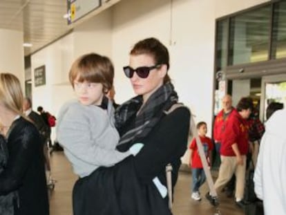 Linda Evangelista y su hijo Augustus.