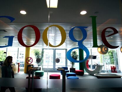 Google se enfrenta a acusaciones de monopolio en los tribunales.