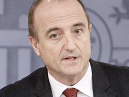 Miguel Sebastián, Ministro de Industria