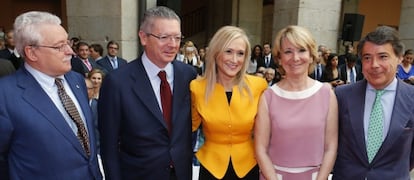 Leguina, Gallard&oacute;n, Cifuentes, Aguirre y Gonz&aacute;lez, en la toma de posesi&oacute;n de la actual presidenta.