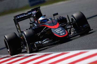 Fernando Alonso, durante la calificación en Montmeló.