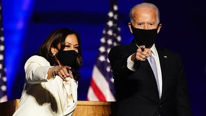 Kamala Harris y Joe Biden, vicepresidenta y presidente electos de EE UU, celebran los resultados electorales.