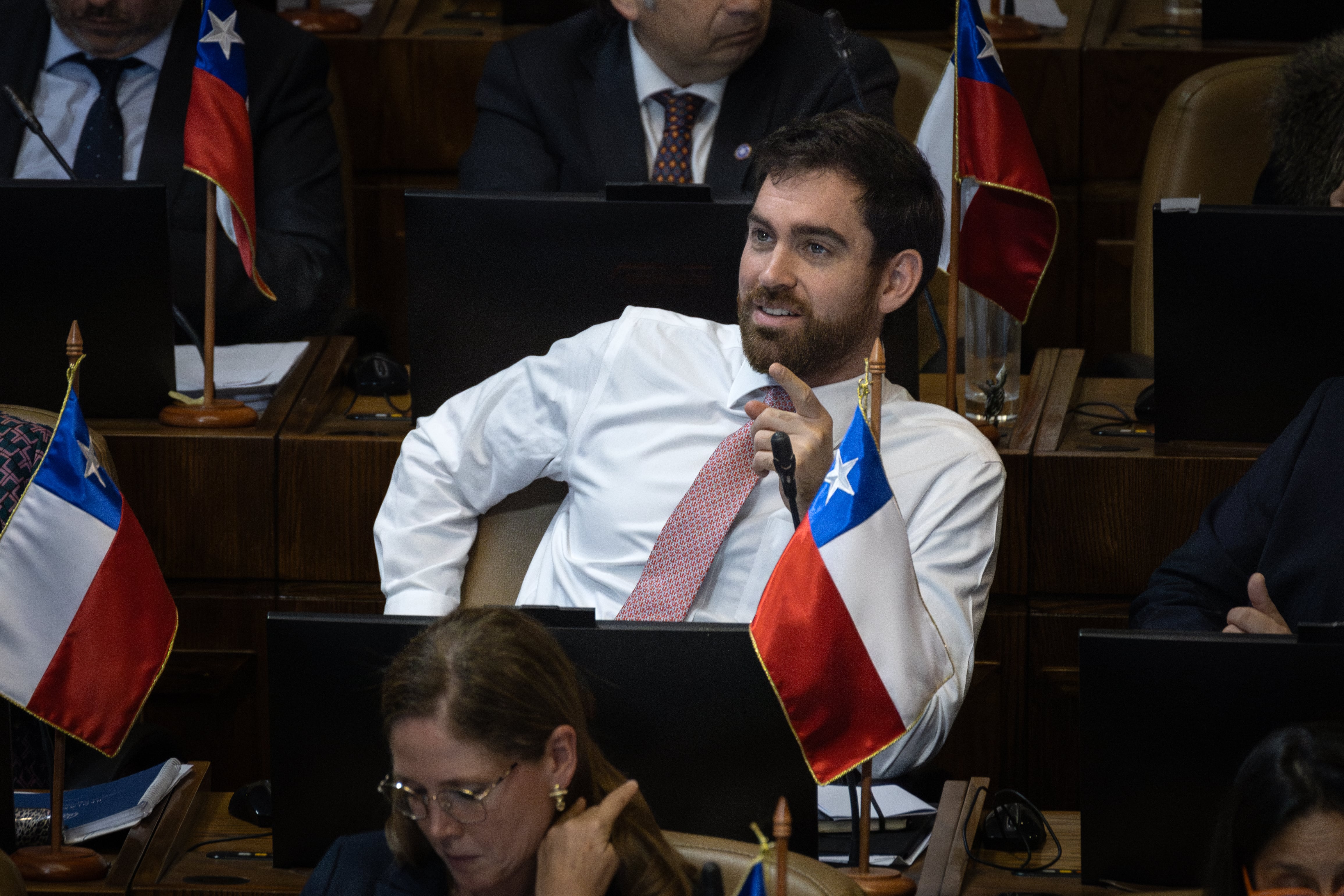 El tímido aterrizaje en el Congreso de Kast Junior, un practicante de boxeo que espera su momento para destacar