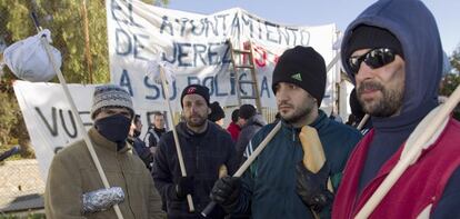 Trabajadores del Ayuntamiento, el pasado febrero en una de las protestas.