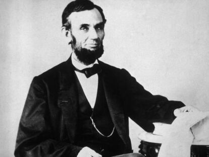 <strong>Abraham Lincoln:</strong> "El matrimonio no es ni el cielo ni el infierno, es simplemente el purgatorio". Aunque citaba conceptos cristianos a menudo, Lincoln jamás se adhirió a ninguna confesión religiosa. Lo que no sabemos es lo que le dijo al presidente de Estados Unidos Mary Todd, su única mujer, cuando escuchó eso de "purgatorio".