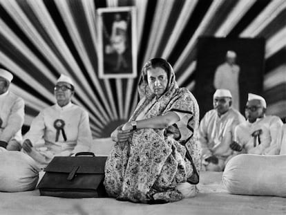 Indira Gandhi en una sesión del Congreso en 1966.