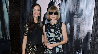 Georgina Chapman (izquierda) y Anna Wintour durante un evento en Nueva York en 2014.