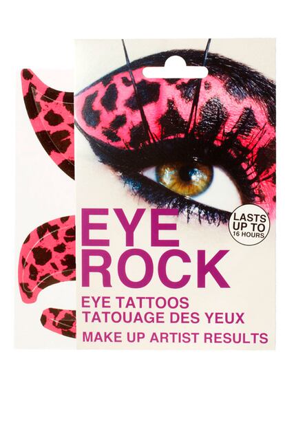 La forma más cómoda de aplicarse la sombra más imposible. Con uno de los transfers de Eye Rock podemos tener estos estampados aplicándolos como una pegatina sobre el ojo. Dura hasta 16 horas y cuesta unos 8 euros en ASOS.