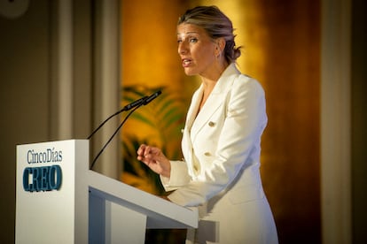 La vicepresidenta segunda del Gobierno y ministra de Trabajo, Yolanda Díaz, durante su intervención en el Foro CREO CincoDías.