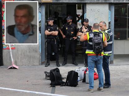 Arriba a la izquierda, el detenido por el asesinato de Conchi. A la derecha, miembros de la policía en el lugar del crimen, en la Plaza de Tirso de Molina de Madrid.