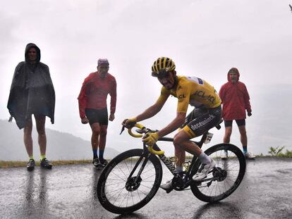 Julian Alaphilippe, durante la 15ª etapa.