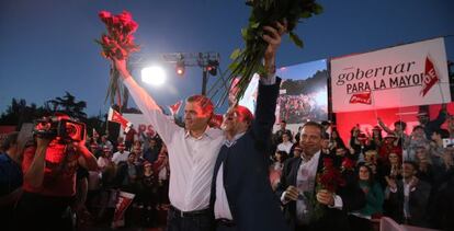 Mitin cierre de campaña del PSOE en el parque de Berlin de Madrid, con Pedro Sanchez, Angel Gabilondo y Antonio Miguel Carmona.