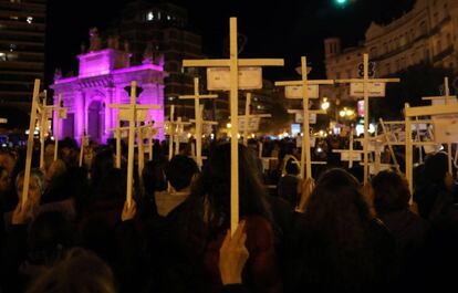 Protesters in Valencia gathered under the slogan: “Organized feminism against sexist violence and sexual abuse.”