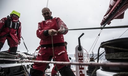 Xabi Fern&aacute;ndez, durante la &uacute;ltima etapa de la Volvo Ocean Race.