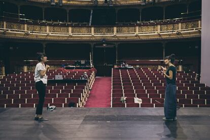 Ensayo de 'La conmoción', en el teatro María Guerrero.