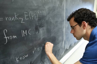 El matemático Francesc Castellà, en una sala de la Universidad de Princeton.