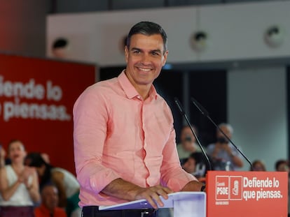 El Presidente del Gobierno Pedro Sánchez, este martes en un mitin en Castellón.