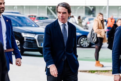 El expresidente del Gobierno José María Aznar llegaba, a principios de febrero, a la Universidad Francisco de Vitoria, en Pozuelo de Alarcón (Madrid).