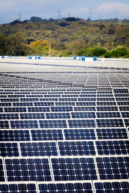 Parque solar en San Roque, Cádiz.