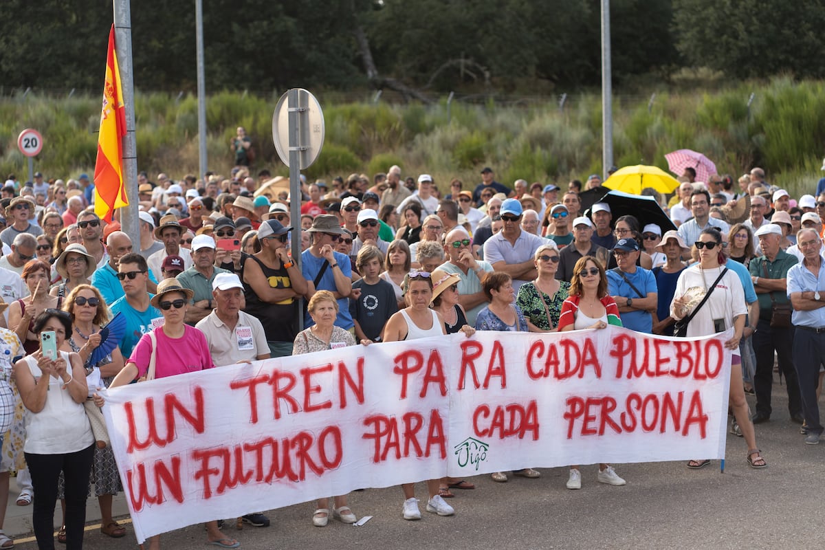 Un poco menos ‘Jodidos por el tren’ pero aún recelosos: Sanabria recupera una conexión con Zamora y Madrid y teme perder otra 