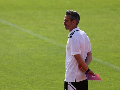 Jorge Vilda durante una sesión de entrenamiento el pasado 17 de junio en Las Rozas (Madrid).
