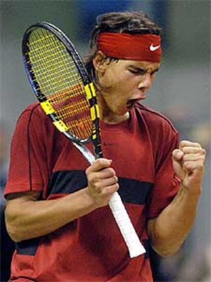 Nadal celebra uno de los puntos ganados.