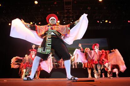 El Elenco Nacional del Folclore de Perú, en Guanajuato.