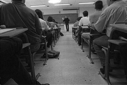 Una clase en la Universidad Complutense de Madrid.