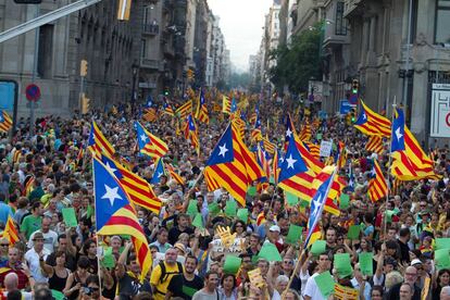 Manifestaci&oacute;n a favor de la independencia de Catalu&ntilde;a en la Diada de 2014.