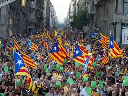 Manifestaci&oacute;n a favor de la independencia de Catalu&ntilde;a en la Diada de 2014.