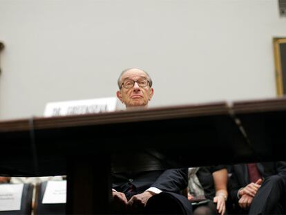 El ex presidente de la Reserva Federal Alan Greenspan, en su intervención en la Cámara de Representantes del pasado 23 de octubre.