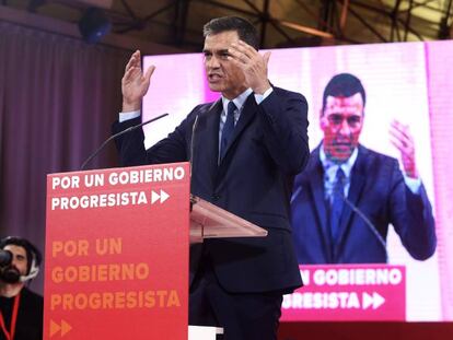El presidente del Gobierno en funciones, Pedro Sánchez, durante la presentación de su 'Programa común progresista'.