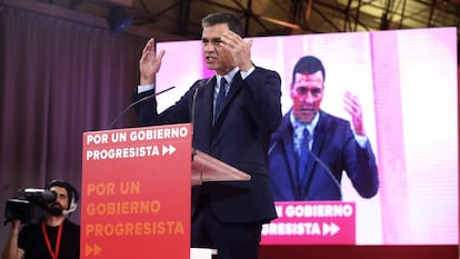 El presidente del Gobierno en funciones, Pedro Sánchez, durante la presentación de su 'Programa común progresista'.