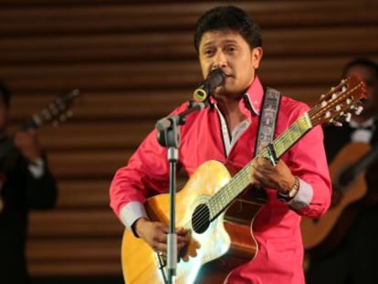 Participante en la gala final del Pasillo ecuatoriano 2013.