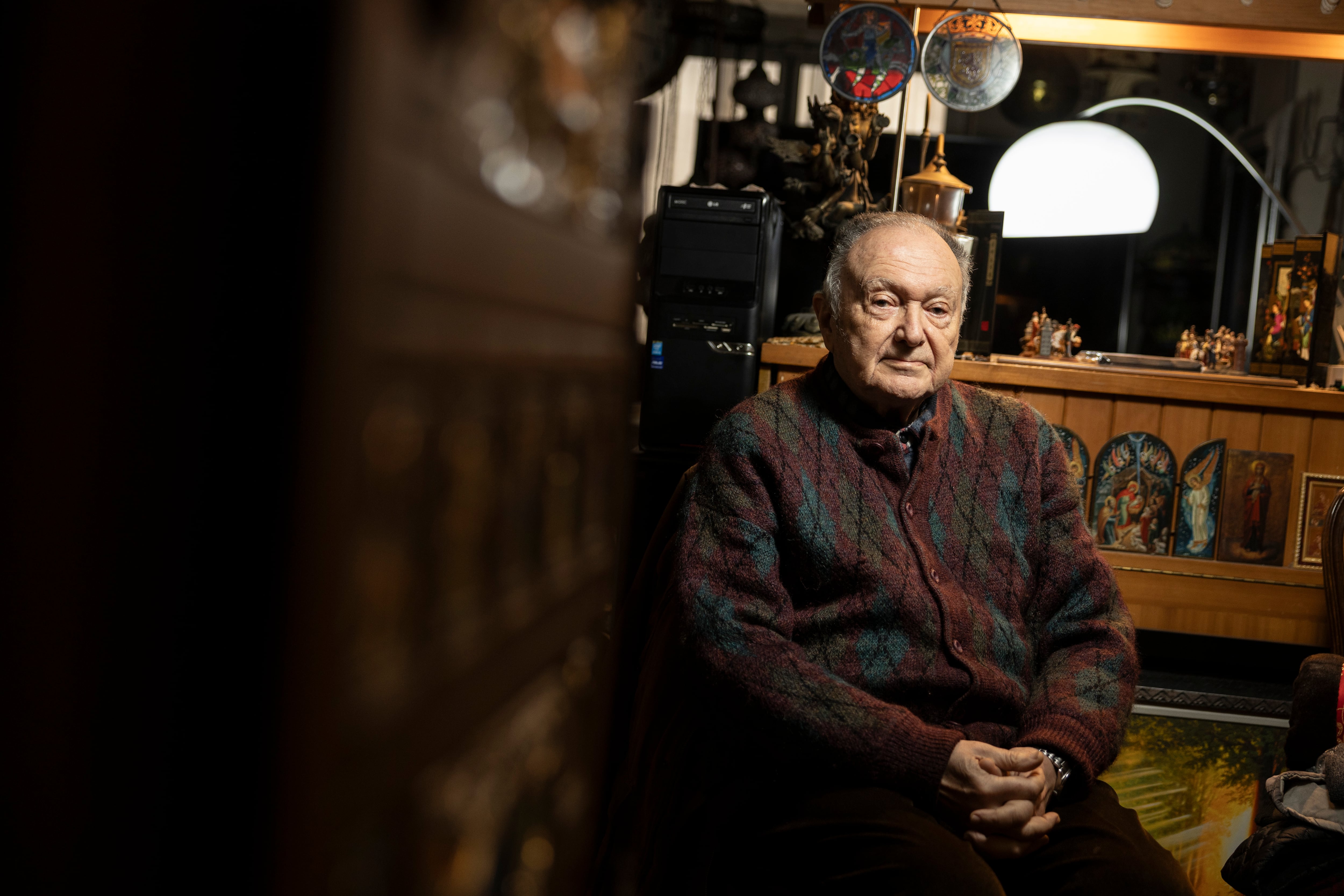 Luis García Ramos, este lunes en su domicilio de Barcelona. 