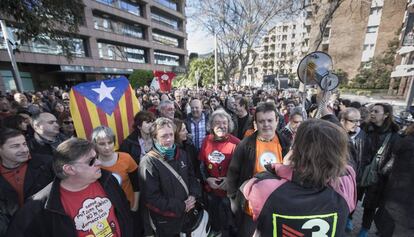 Treballadors de TV3 i de Catalunya R&agrave;dio, en una protesta el 2014.