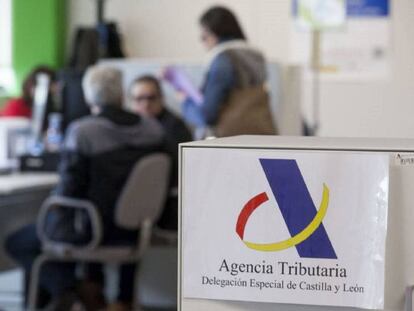 Cuando hay cambio de empresa, hay dos pagadores para Hacienda