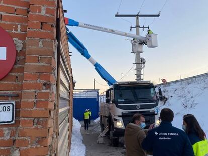 Naturgy trabaja este lunes 11 de enero para desconectar puntos sospechosos de sobrecarga en la Cañada Real.