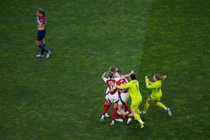 El Arsenal frena el dominio europeo del Barcelona y acaba con el sueño de su cuarta Champions