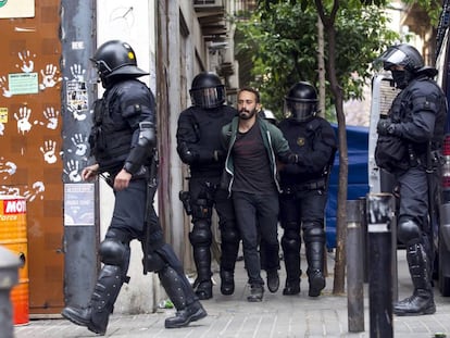 Un detingut després dels altercats a Gràcia.