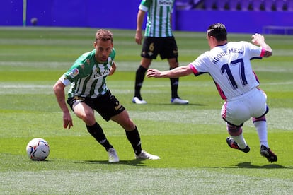 Canales recorta ante Roque Mesa.