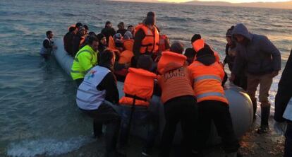 Miembros de la ONG Proem-aid durante una intervención en Grecia.