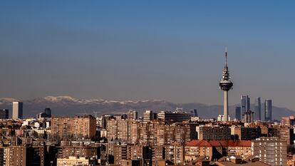 Madrid, vista panorámica de la ciudad desde el parque Cerro del Tío Pío, en Vallecas. © Alex Onciu