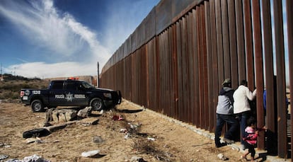 Un tramo de la frontera entre Estados Unidos y M&eacute;xico, donde Trump planea construir un muro.