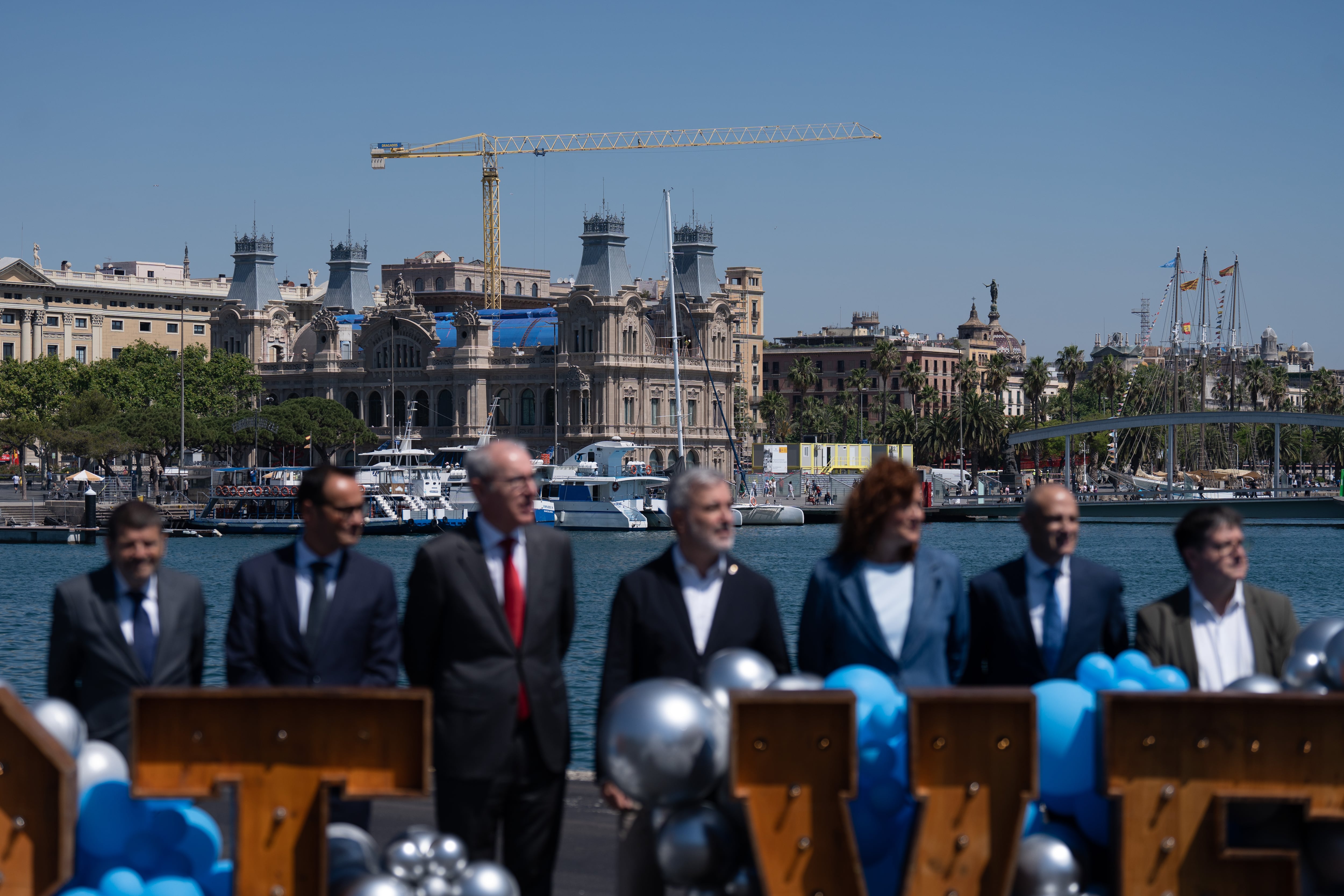 La jornadas de puertas abiertas del puerto de Barcelona atraen a más de 15.000 visitantes
