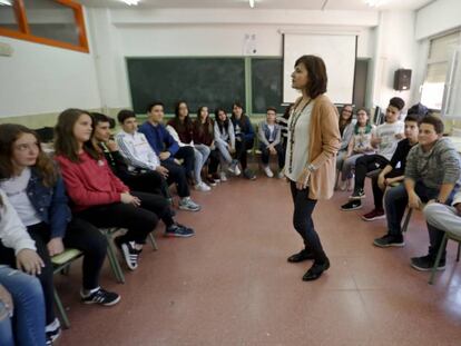 Taller de la Fundación Anar contra el acoso escolar en el IES Vega del Jarama, en San Fernando de Henares.