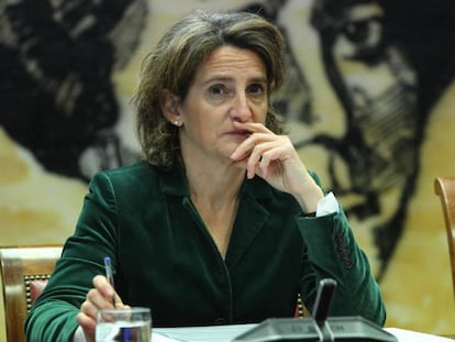La ministra para la Transición Ecológica, Teresa Ribera, comparece en  el Senado.