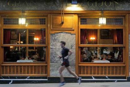 “El Focoforo fue el Café Gijón de lo nerd, pero también el origen de decenas de piques absurdos por culpa de unos egos un tanto inflados”. En la imagen, la fachada del Gran café de Gijón, en el madrileño paseo de Recoletos.