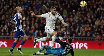 Benzema marca el segundo.