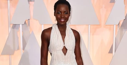 Lupita Nyong&#039;o, con el traje que luci&oacute; en los Oscar y que robaron.